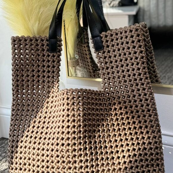 Urban Weave Shopper - Picture 2 of 3